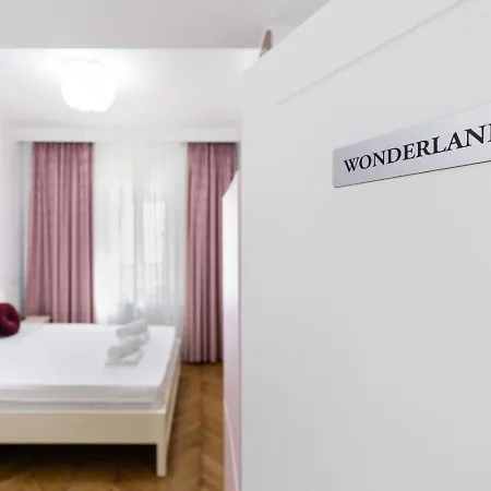 Wonderland *