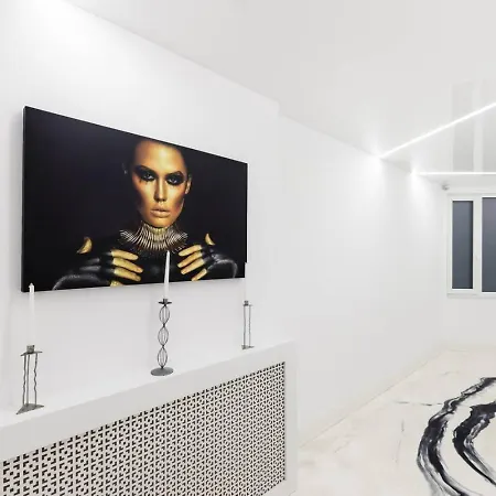 Wonderland *